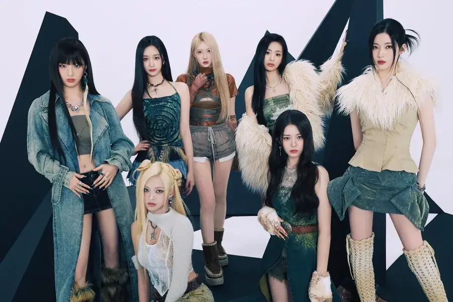 BABYMONSTER Breaks Record For Highest 1st-Week Sales Of Any Girl Group Debut Album In Hanteo History 그림