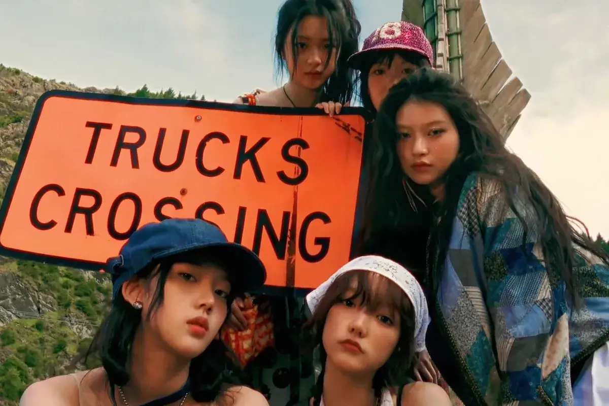 Watch: STARSHIP Entertainment Unveils New Girl Group KiiiKiii With "I DO ME" MV 그림