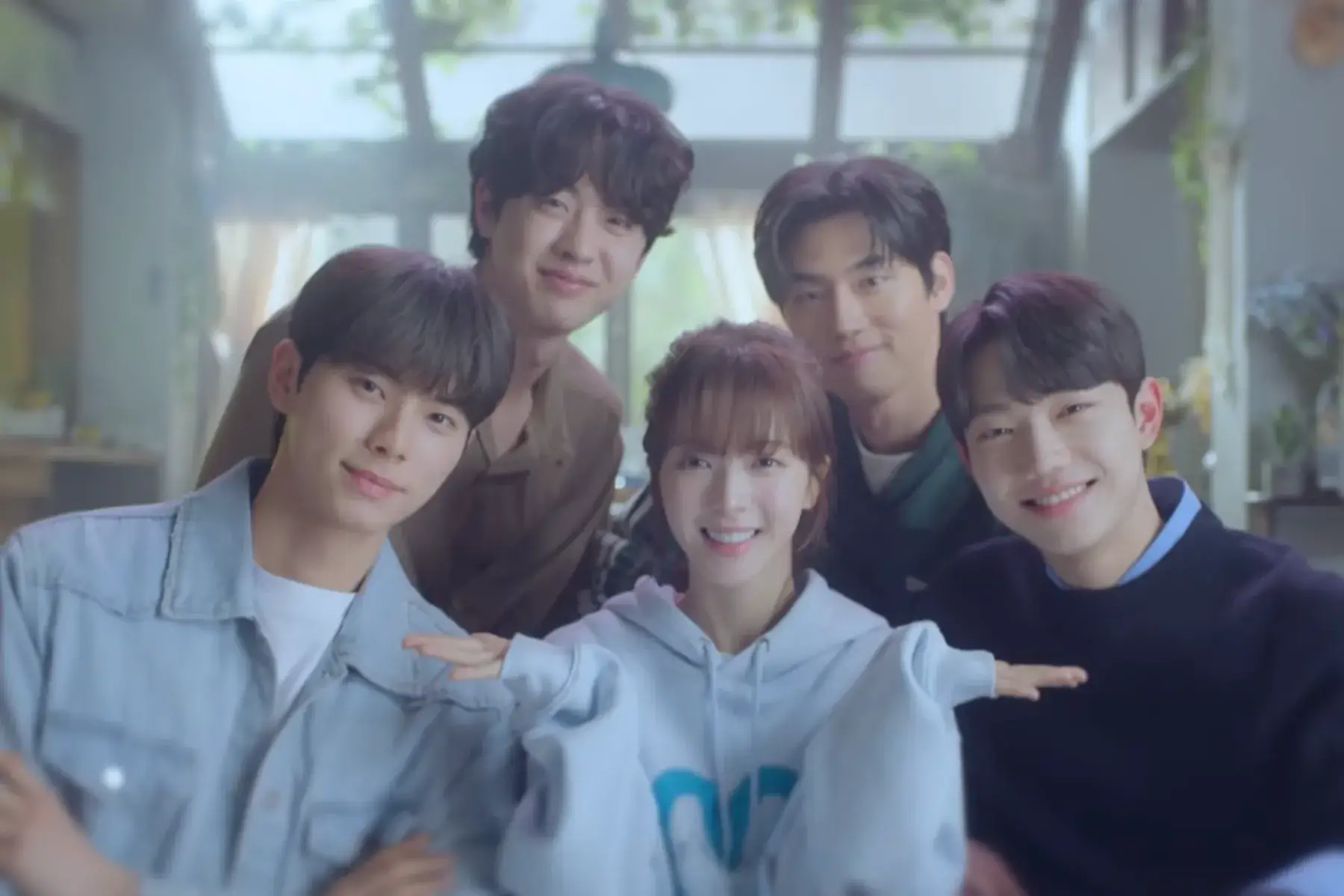 Watch: Roh Jeong Eui Blushes As Lee Chae Min, Jo Joon Young, Kim Hyun Jin, And Hong Min Ki Turn Up The Charm In “Crushology 101” Teaser 그림